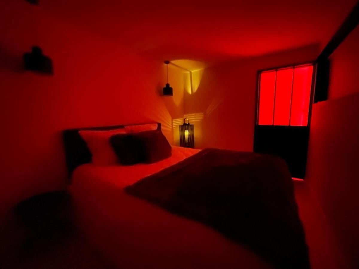 Loft Red Lights Lägenhet Saint-Cyprien  Exteriör bild